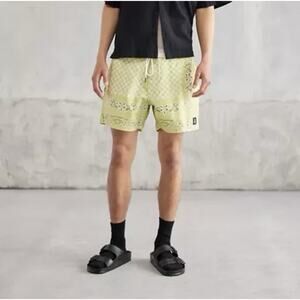 Standard Cloth Light Green Swim Shorts Men’s Medium NWT Urban Outfitters